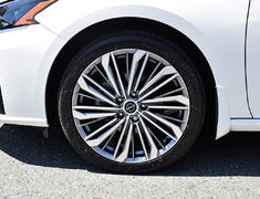 2024 Nissan Altima PLATINUM NISSAN CERTIFIED PRE OWNED