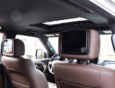 2023 Nissan Armada Platinum Captain's Chairs