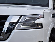 2023 Nissan Armada Platinum Captain's Chairs