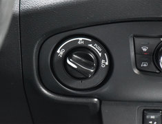 2023 Nissan Frontier CREW CAB SV 4x4  NISSAN CANADA CERTIFIED PRE OWNED