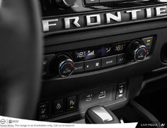 2025 Nissan Frontier Crew Cab 4x4 Long Bed SL