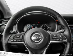 2025 Nissan Kicks Play SV