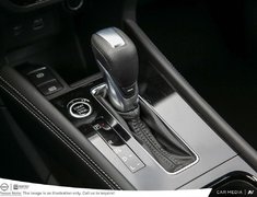 2025 Nissan Kicks Play SV