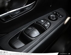 2025 Nissan Kicks Play SV