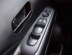 2025 Nissan Kicks Play S NISSAN CERTIFIED PRE OWNED