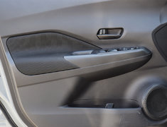 2025 Nissan Kicks Play S NISSAN CERTIFIED PRE OWNED