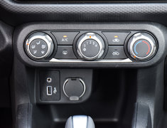 2025 Nissan Kicks Play S NISSAN CERTIFIED PRE OWNED