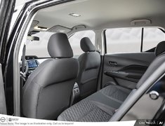 2025 Nissan Kicks Play SV