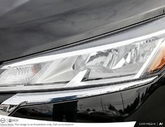 2025 Nissan Kicks Play SV