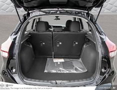 2025 Nissan Kicks Play SV