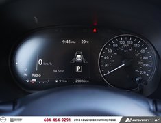 2025 Nissan Kicks Play SV NISSAN CANADA CERTIFIED PRE OWNED