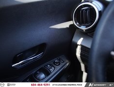 2025 Nissan Kicks Play SV NISSAN CANADA CERTIFIED PRE OWNED