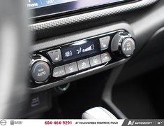 2025 Nissan Kicks Play SV NISSAN CANADA CERTIFIED PRE OWNED