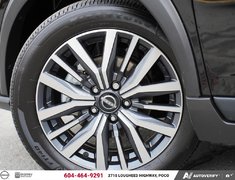 2025 Nissan Kicks Play SV NISSAN CANADA CERTIFIED PRE OWNED