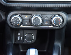 2024 Nissan Kicks S NISSAN CANADA CERTIFIED PRE OWNED