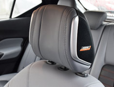 2024 Nissan Kicks SR PREMIUM NISSAN CANADA CERTIFIED