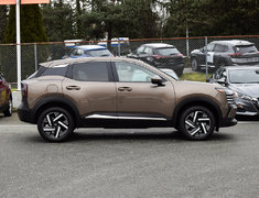 2025 Nissan Kicks SV FWD