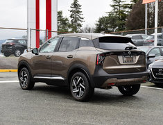 2025 Nissan Kicks SV FWD