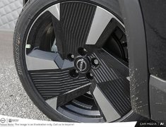 2025 Nissan Kicks SR PREMIUM SPRT WHL PKG