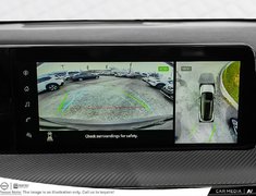 2025 Nissan Kicks SR PREMIUM SPRT WHL PKG
