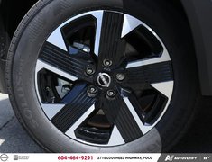 2025 Nissan Kicks SV AWD NISSAN CANADA CERTIFIED PRE OWNED