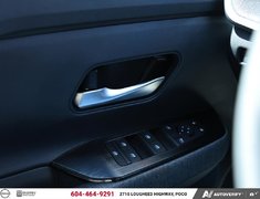2025 Nissan Kicks SV AWD NISSAN CANADA CERTIFIED PRE OWNED