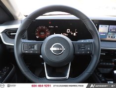2025 Nissan KICKS SV AWD NISSAN CANADA CERTIFIED PRE OWNED