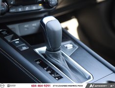 2025 Nissan KICKS SV AWD NISSAN CANADA CERTIFIED PRE OWNED