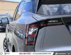 2025 Nissan Kicks SV AWD NISSAN CANADA CERTIFIED PRE OWNED