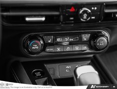 2025 Nissan Kicks SV AWD PREMIUM NISSAN CANADA CERTIFIED PRE OWNED