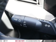 2025 Nissan Kicks SV AWD PREMIUM NISSAN CANADA CERTIFIED PRE OWNED