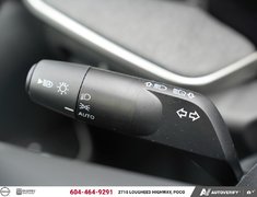 2025 Nissan Kicks SV AWD PREMIUM NISSAN CANADA CERTIFIED PRE OWNED