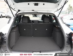 2025 Nissan Kicks SV AWD PREMIUM NISSAN CANADA CERTIFIED PRE OWNED