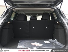 2025 Nissan Kicks SV AWD PREMIUM NISSAN CANADA CERTIFIED PRE OWNED