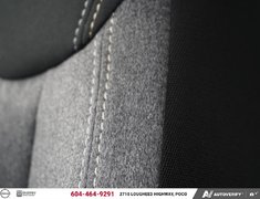 2025 Nissan Kicks SV AWD PREMIUM NISSAN CANADA CERTIFIED PRE OWNED
