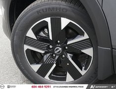 2025 Nissan Kicks SV AWD PREMIUM NISSAN CANADA CERTIFIED PRE OWNED
