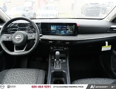 2025 Nissan Kicks SV AWD PREMIUM NISSAN CANADA CERTIFIED PRE OWNED