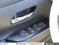 2025 Nissan Kicks SV AWD PREMIUM NISSAN CANADA CERTIFIED PRE OWNED