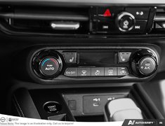 2025 Nissan Kicks SV AWD PREMIUM NISSAN CANADA CERTIFIED PRE OWNED