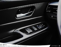 2025 Nissan Murano AWD SV