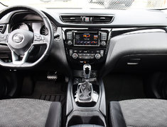 2021 Nissan Qashqai SV NISSAN CERTIFIED PRE OWNED