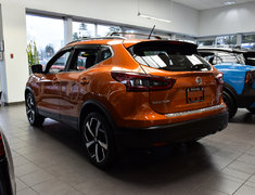 2023 Nissan Qashqai AWD,LEATHER, SUNROOF, BUILT-IN NAV, APPLE CARPLAY