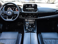 2023 Nissan Rogue PLATINUM AWD NISSAN CERTIFIED PRE OWNED