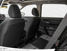 2025 Nissan Rogue AWD SV Moonroof