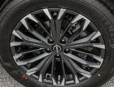 2025 Nissan Rogue AWD Platinum