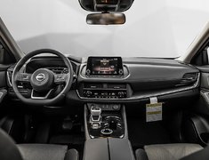 2025 Nissan Rogue AWD SV Moonroof
