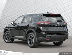 2026 Nissan Rogue SV Moonroof