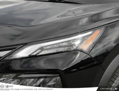 2026 Nissan Rogue SV Moonroof