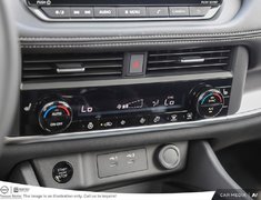 2026 Nissan Rogue SV Moonroof