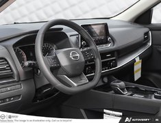 2026 Nissan Rogue SV Moonroof
